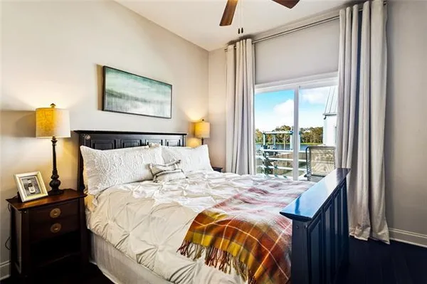 $325,000 | 141 Highway 22, Unit B2, Madisonville, LA 70447