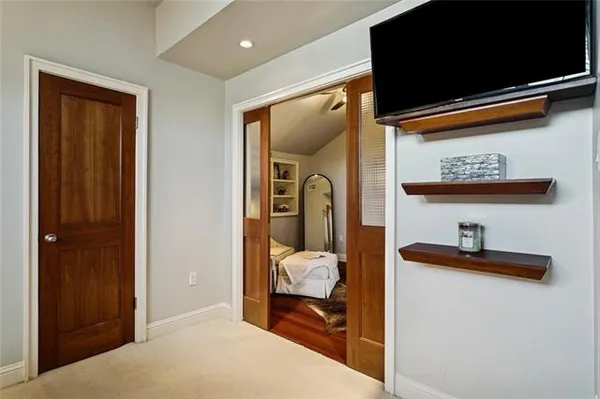 $325,000 | 141 Highway 22, Unit B2, Madisonville, LA 70447