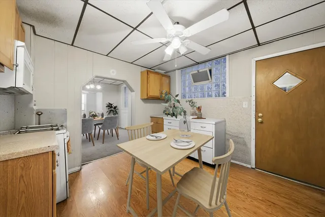 $624,900 | 2924 South Princeton Avenue, Chicago, IL 60616