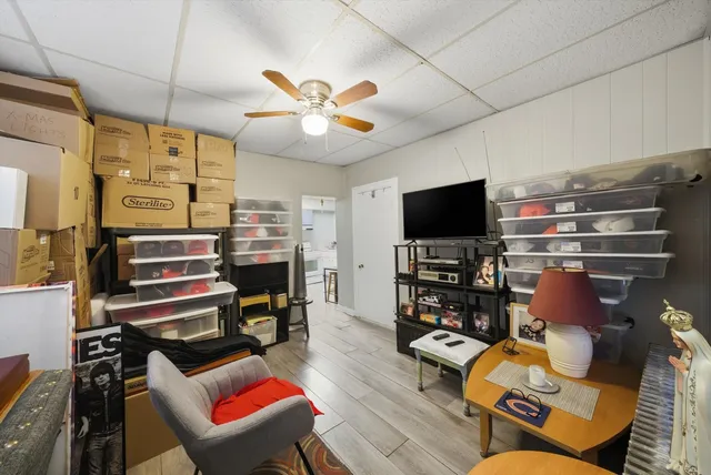 $624,900 | 2924 South Princeton Avenue, Chicago, IL 60616