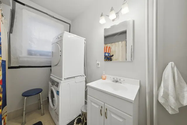 $624,900 | 2924 South Princeton Avenue, Chicago, IL 60616