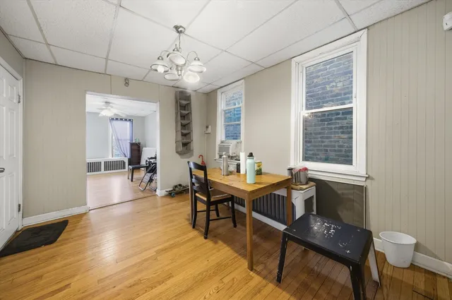 $624,900 | 2924 South Princeton Avenue, Chicago, IL 60616