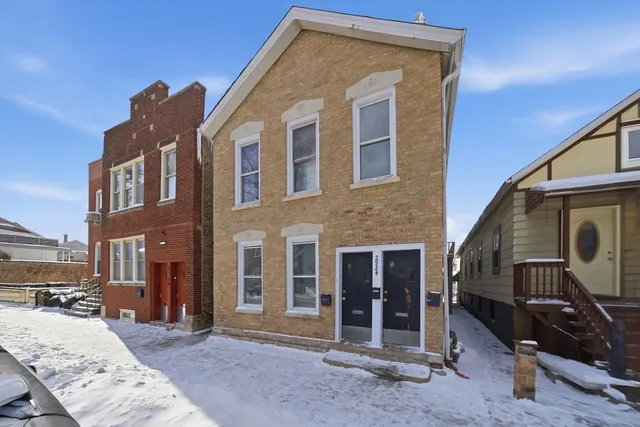 $624,900 | 2924 South Princeton Avenue, Chicago, IL 60616