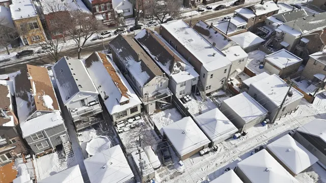 $624,900 | 2924 South Princeton Avenue, Chicago, IL 60616