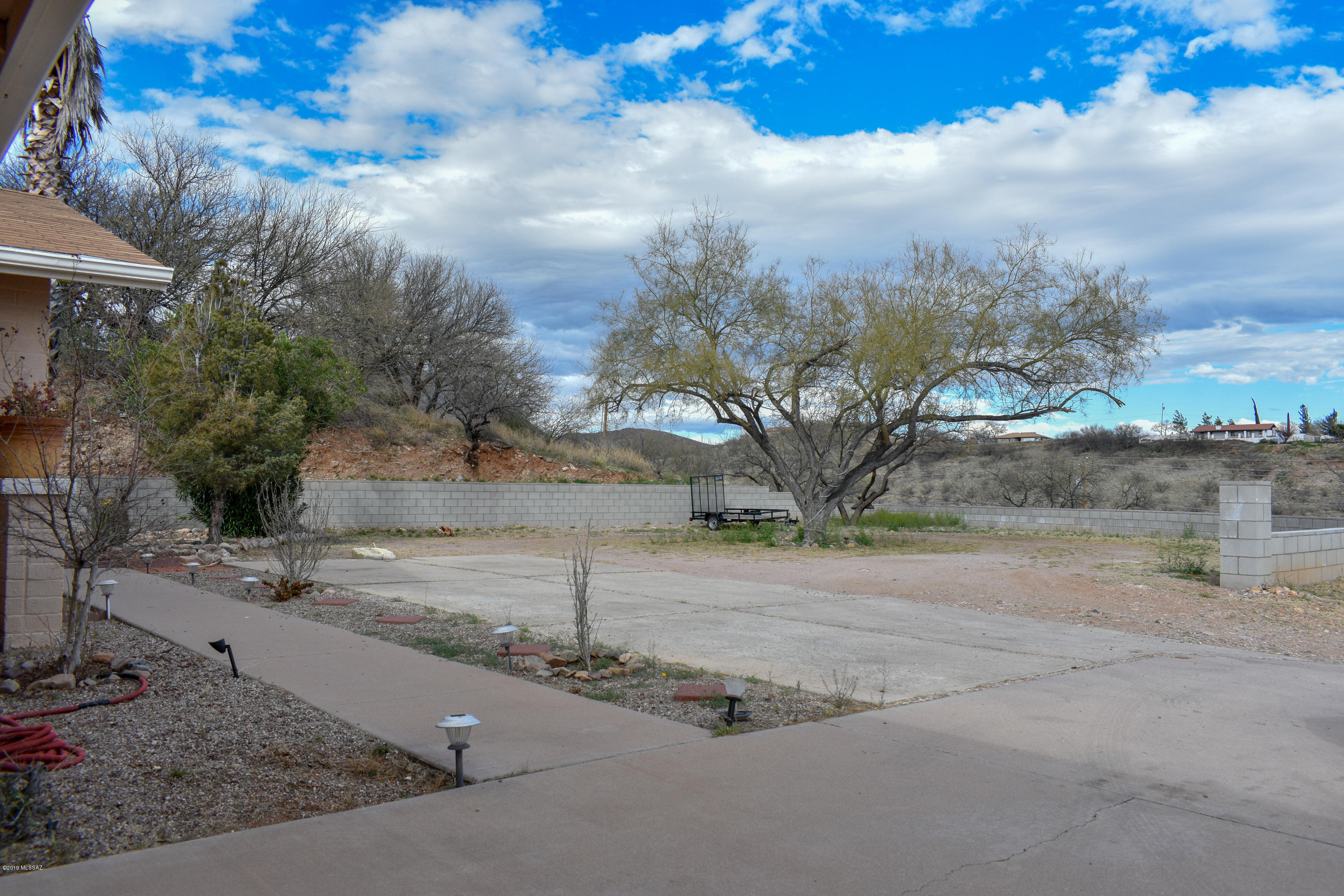 418 Rio Rico Drive Rio Rico, AZ 85648 - Photo 6 of 30
