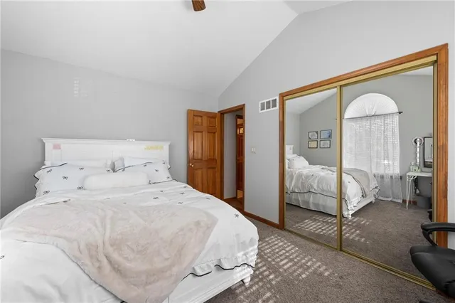 $1,050,000 | 9401 South Buckner Tarsney Road, Oak Grove, MO 64075