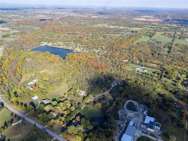 $1,050,000 | 9401 South Buckner Tarsney Road, Oak Grove, MO 64075