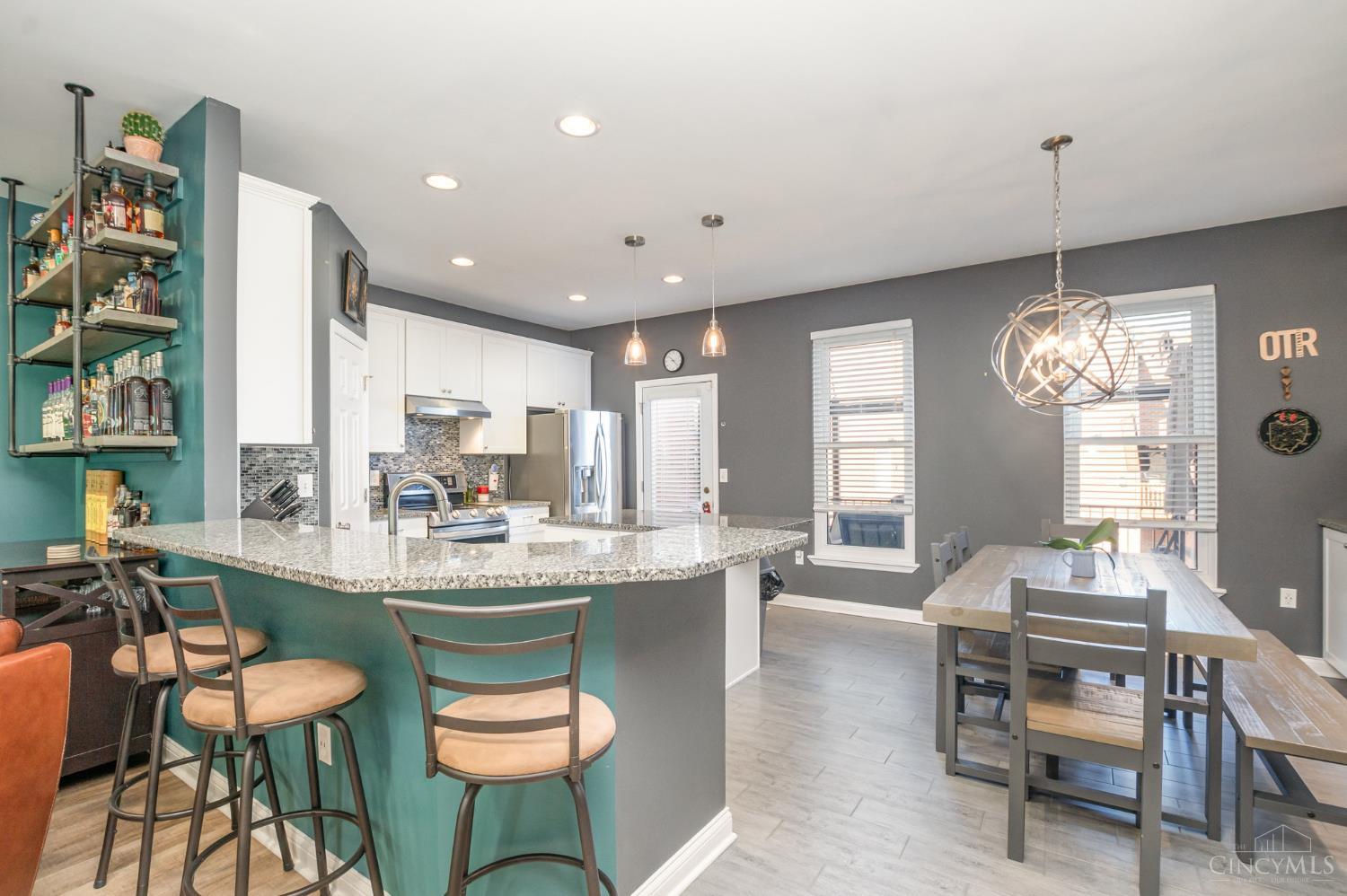 1015 Cutter Street Cincinnati, OH 45203 - Photo 8 of 34 Gallery Image 8