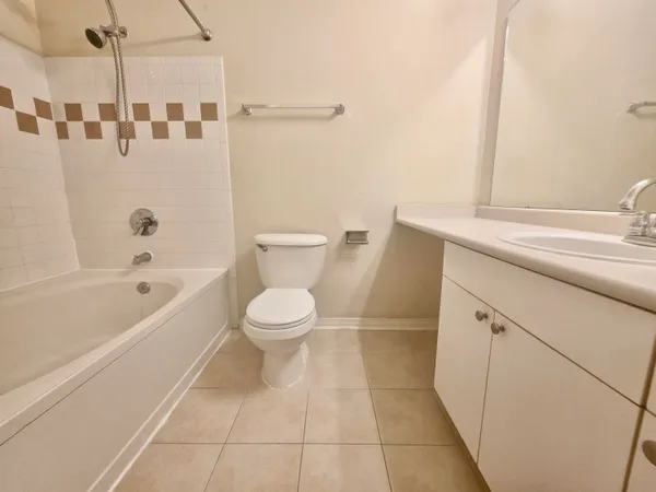 $2,200 | 130 River Landing Drive, Unit 1203, Charleston, SC 29492