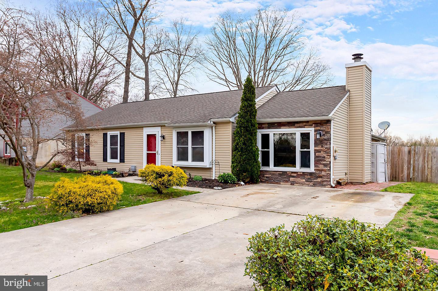 1020 South Beecham Road Williamstown, NJ 08094 - Photo 1 of 18