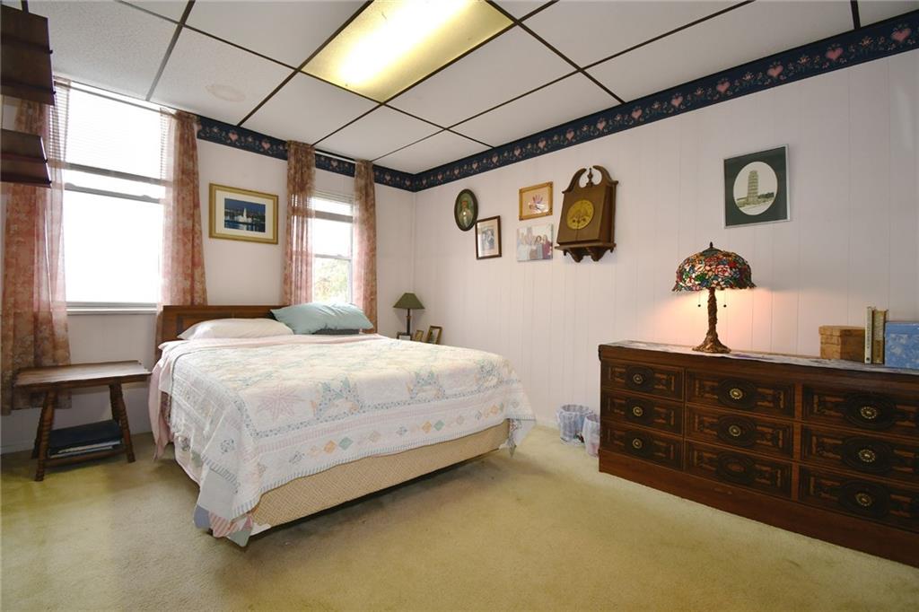 3413 Ridgway Street Pittsburgh, PA 15213 - Photo 12 of 30 Spacious second bedroom