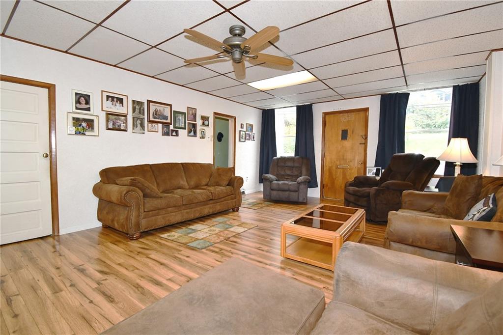 3413 Ridgway Street Pittsburgh, PA 15213 - Photo 3 of 30 Gallery Image 3
