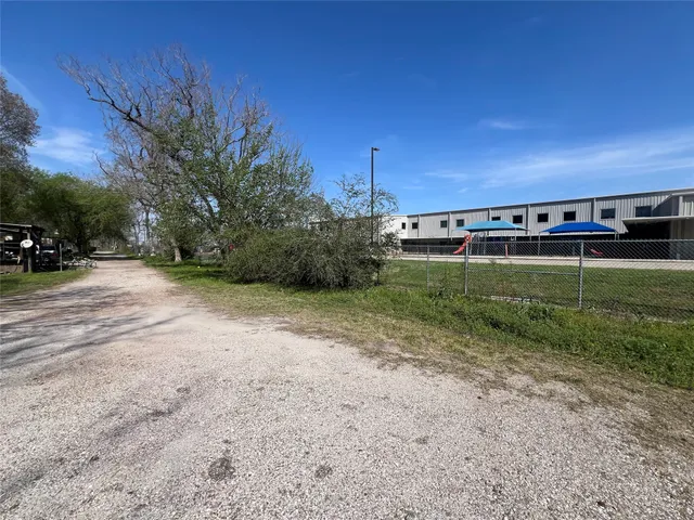 a view of a golf course