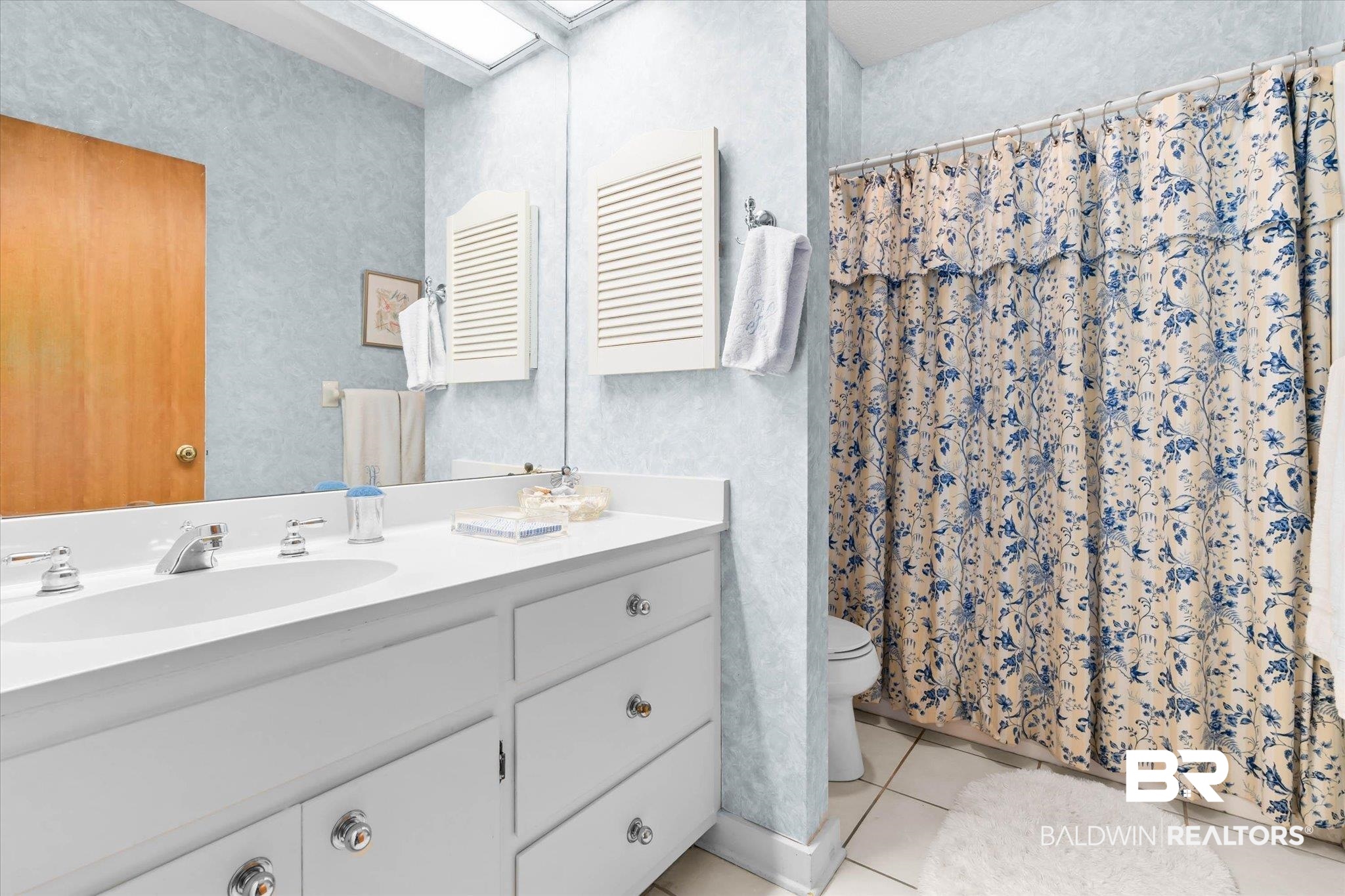 3500 Venetia Road Mobile, AL 36605 - Photo 24 of 56 Bathroom featuring a double vanity with white cabinetry, white countertop, and dual undermount sinks