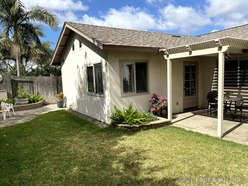 10835 Singletree Lane Spring Valley, CA 91978 - Photo 16 of 31 a view of a house with backyard