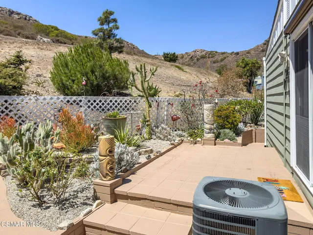 $389,000 | 272 Monte Vista, Newbury Park, CA 91320