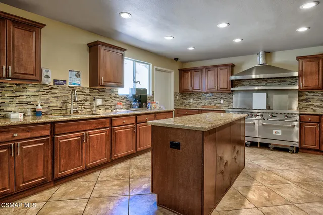 $389,000 | 272 Monte Vista, Newbury Park, CA 91320