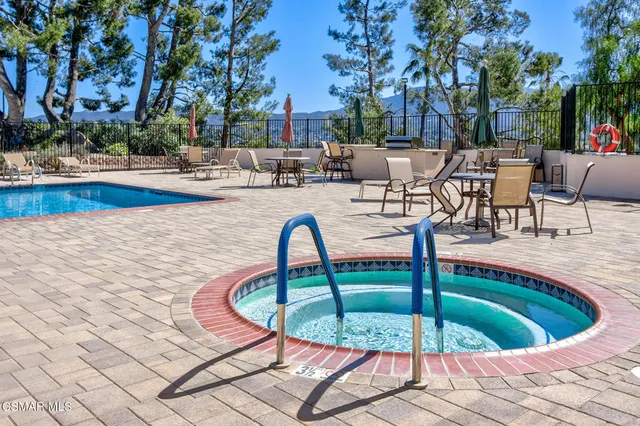 $389,000 | 272 Monte Vista, Newbury Park, CA 91320