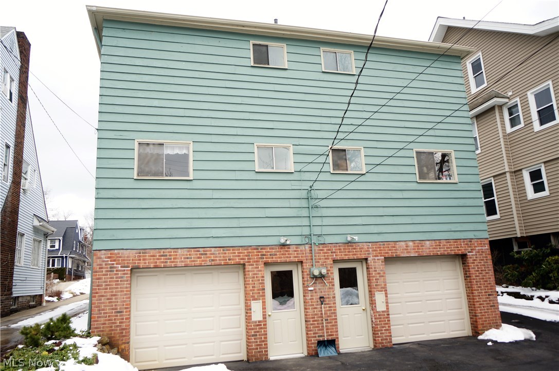 2310-14 South Overlook Road Cleveland, OH 44106 - Photo 33 of 35 Gallery Image 33