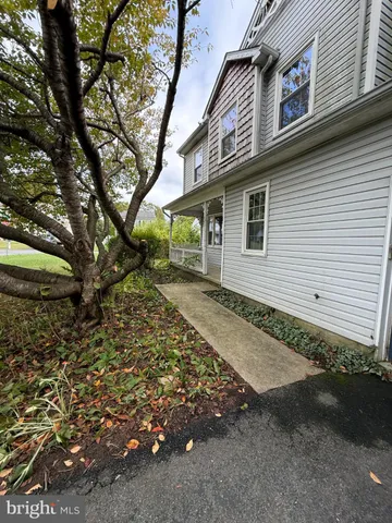 $2,350 | 1 North Place, Newark, DE 19711