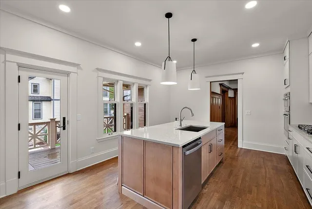 $899,900 | 415 Prospect Avenue Southeast, Grand Rapids, MI 49503