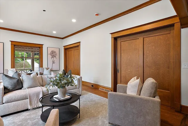 $899,900 | 415 Prospect Avenue Southeast, Grand Rapids, MI 49503