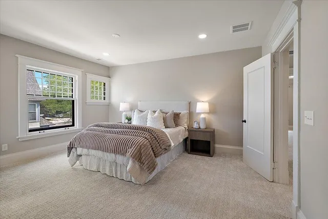 $899,900 | 415 Prospect Avenue Southeast, Grand Rapids, MI 49503