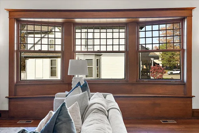 $899,900 | 415 Prospect Avenue Southeast, Grand Rapids, MI 49503