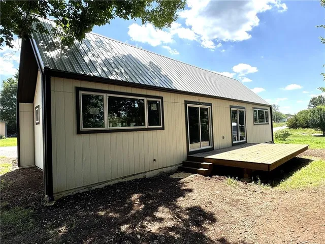 $149,900 | 258 South Linn Valley Drive, Linn Valley, KS 66040