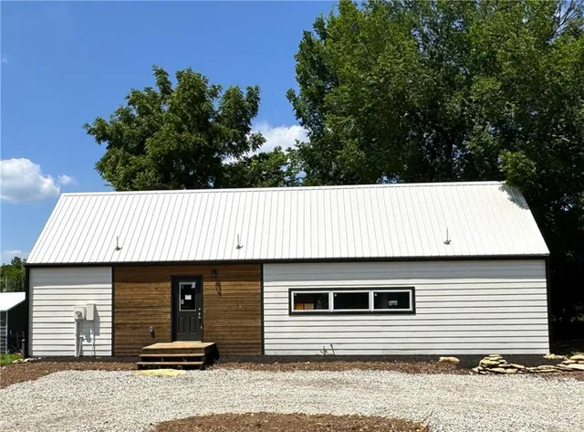 $149,900 | 258 South Linn Valley Drive, Linn Valley, KS 66040