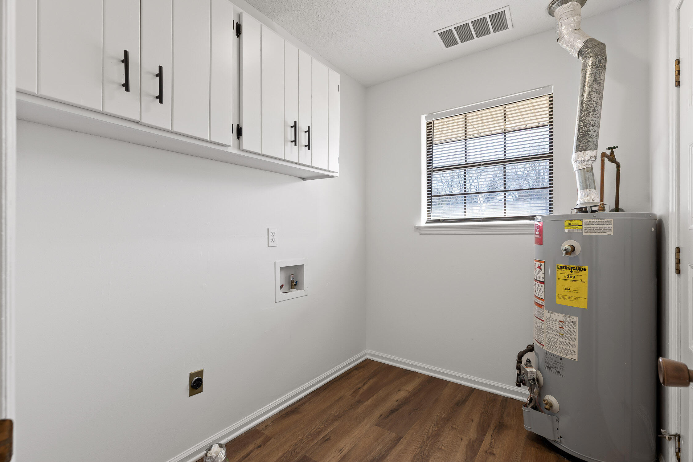 2612 Hickory Valley Road, Unit B Chattanooga, TN 37421 - Photo 11 of 21 24-Hickory Valley-24