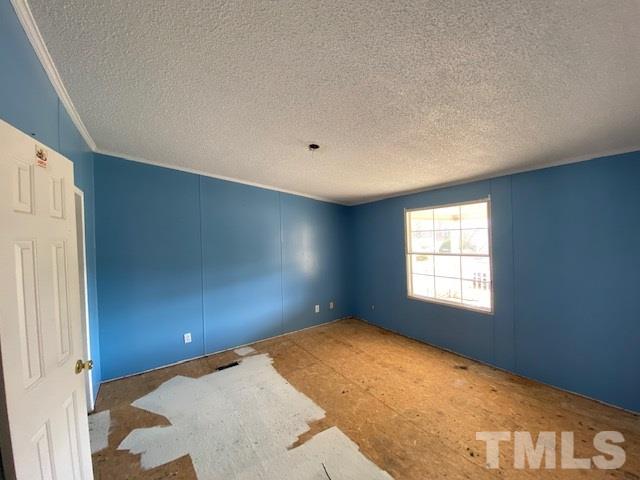 4950 Travis Road Whitakers, NC 27891 - Photo 14 of 26 Gallery Image 14