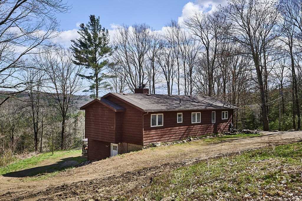 42 Harlow Clark Road Huntington, MA 01050 - Photo 3 of 42 Gallery Image 3