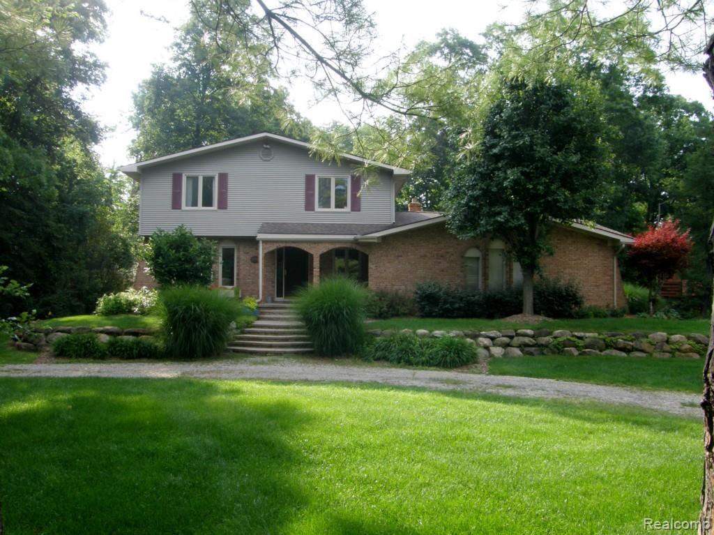 2010 East Gunn Road Rochester, MI 48306 - Photo 1 of 20 2010 E. Gunn Road-Exterior
