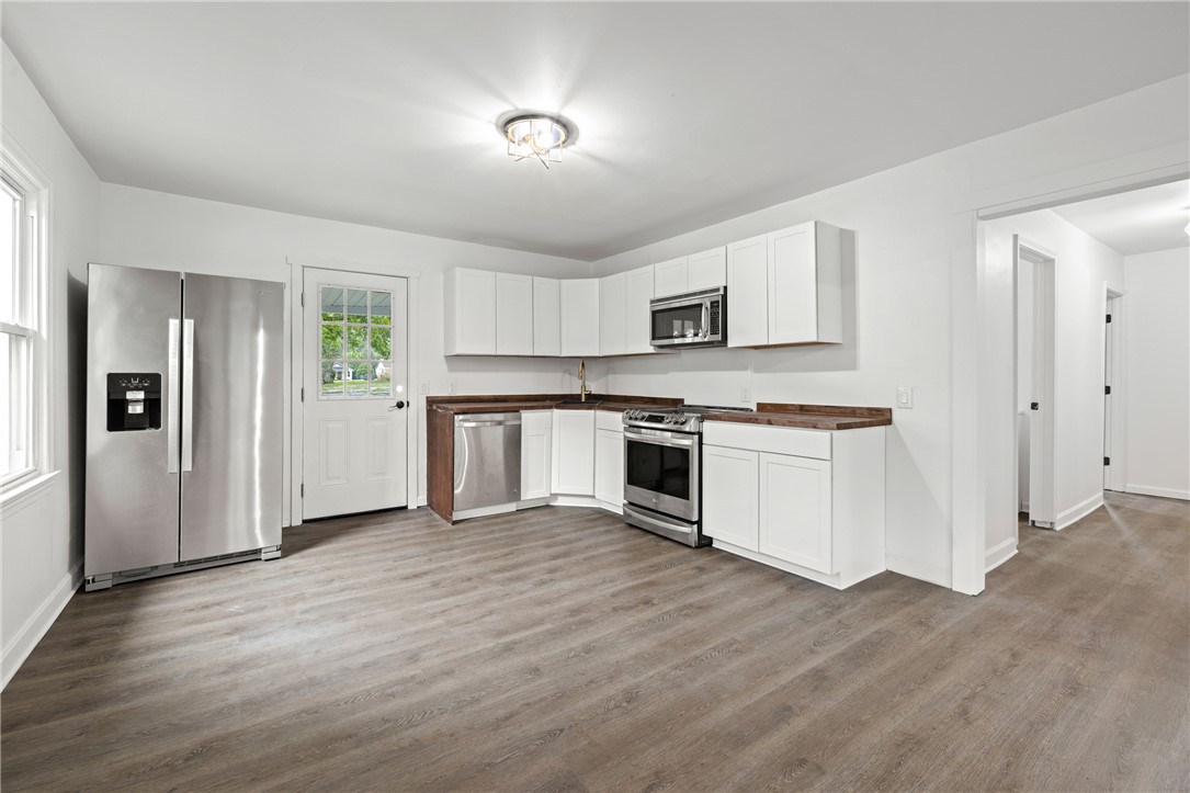 905 East South 2nd Street Seneca, SC 29678 - Photo 12 of 27