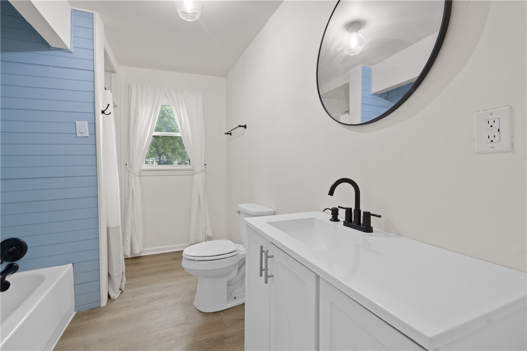 905 East South 2nd Street Seneca, SC 29678 - Photo 18 of 27