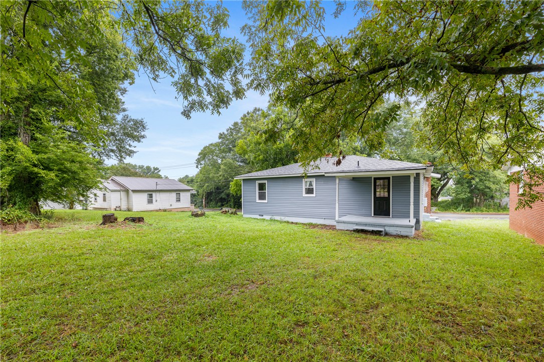 905 East South 2nd Street Seneca, SC 29678 - Photo 22 of 27