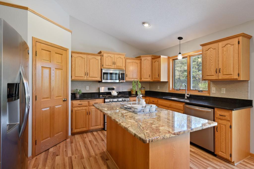 145 86th Street Northwest Rice, MN 56367 - Photo 9 of 20
