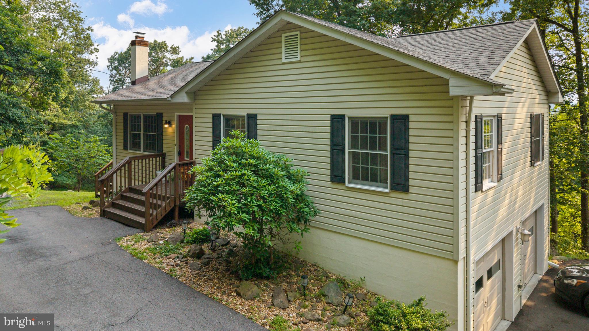 1336 Granny Smith Road Linden, VA 22642 - Photo 1 of 46