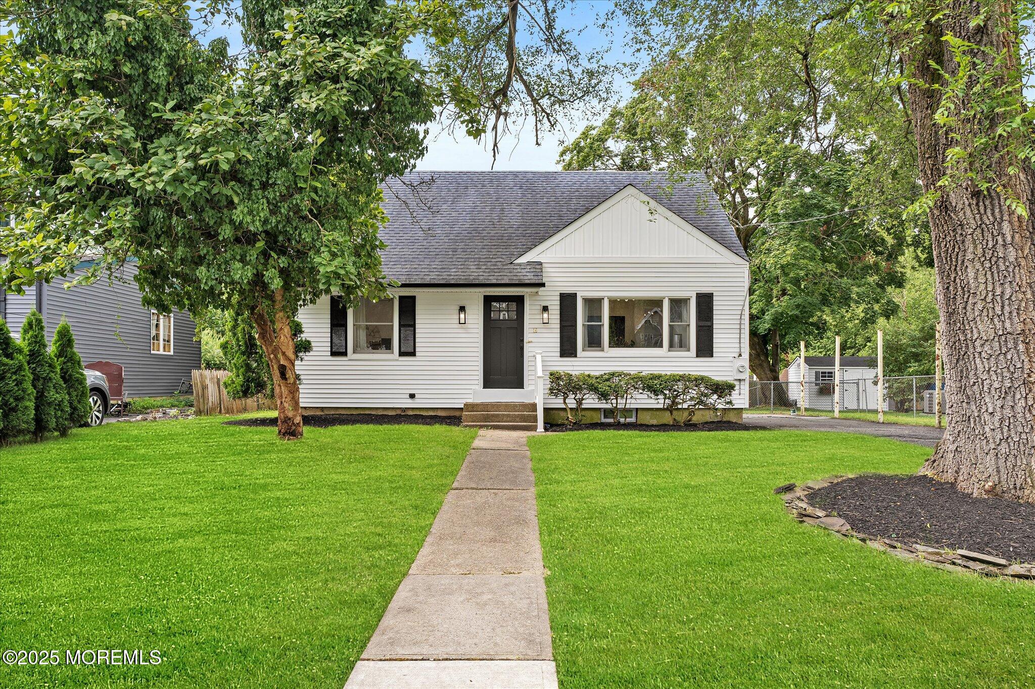 35 Waldron Road Allentown, NJ 08501 - Photo 1 of 39 a front view of a house with yard