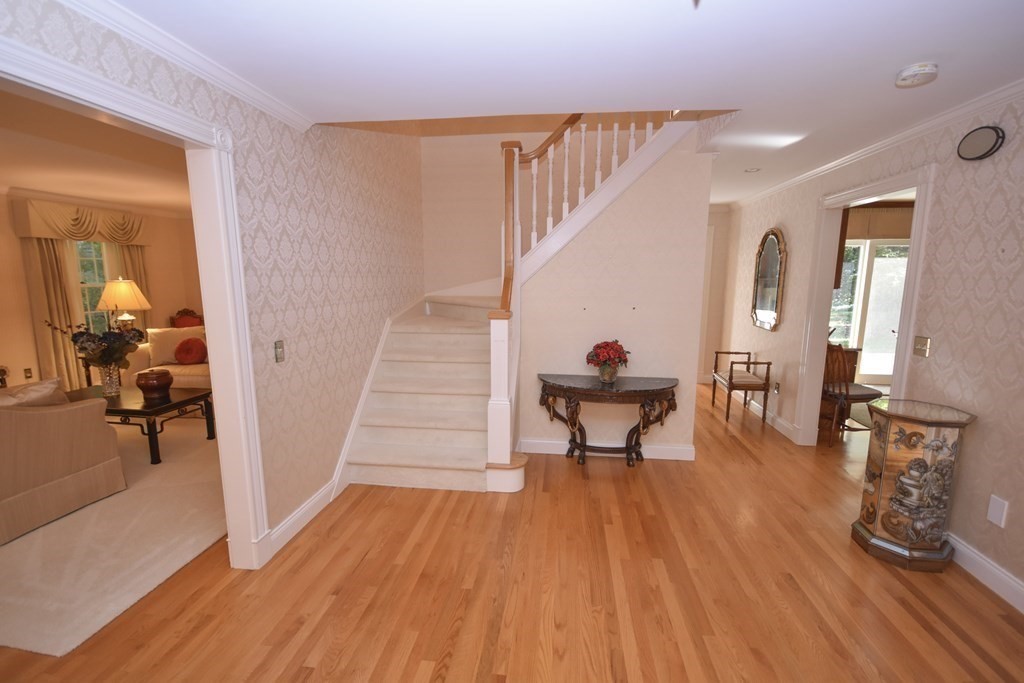 42 Woodlot Road Amherst, MA 01002 - Photo 3 of 42 Gallery Image 3