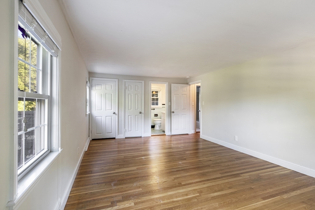 216 Claybrook Road Dover, MA 02030 - Photo 13 of 21