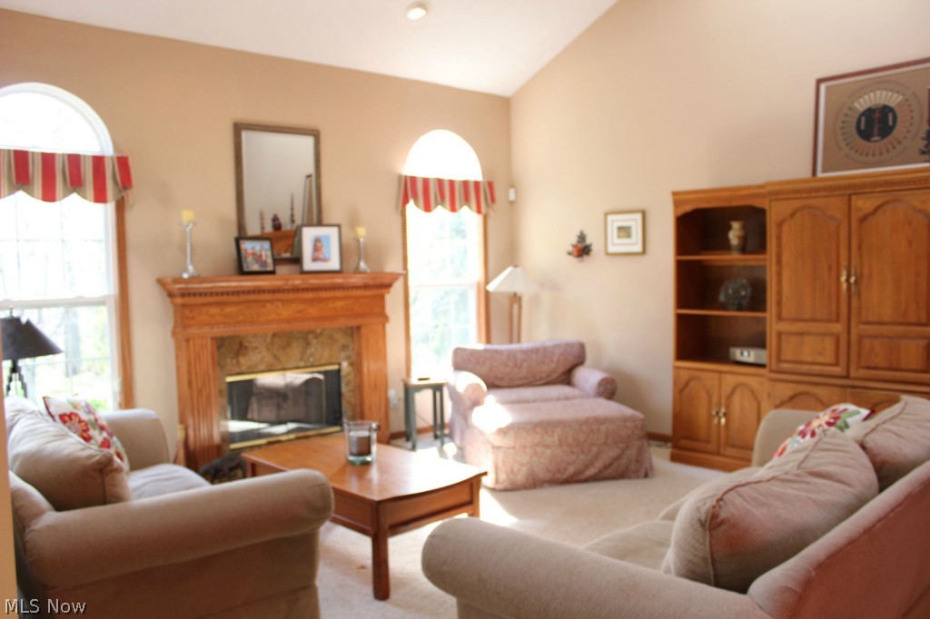 3063 Ravineview Circle Stow, OH 44224 - Photo 4 of 25 Gallery Image 4