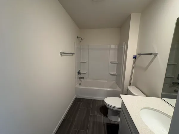 $3,350 | 2208 Ryegrass Lane, Unit 78004, Bolingbrook, IL 60490