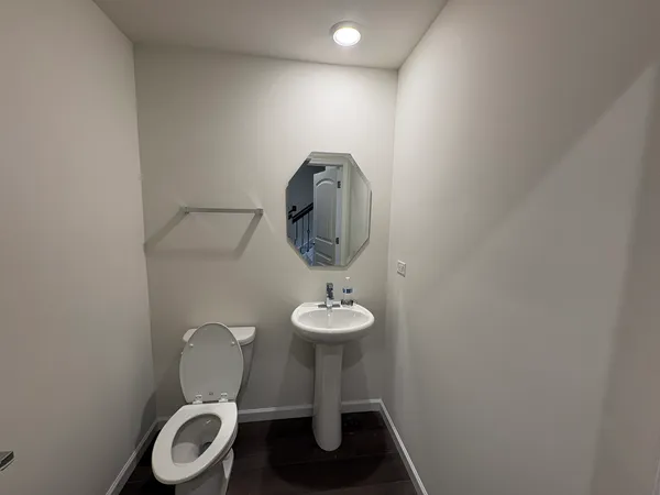 $3,350 | 2208 Ryegrass Lane, Unit 78004, Bolingbrook, IL 60490