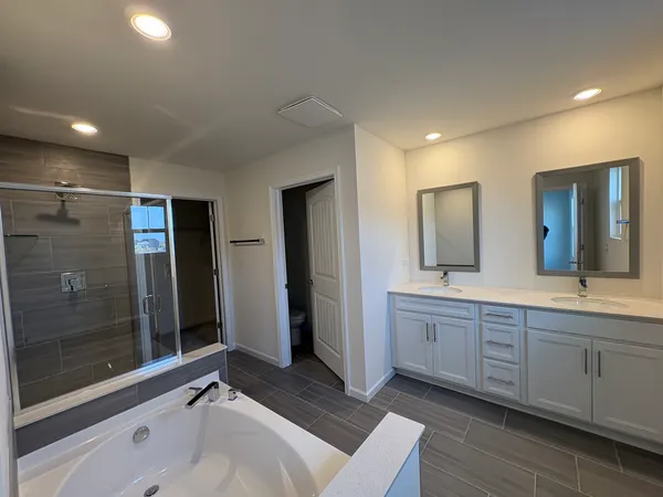 $3,350 | 2208 Ryegrass Lane, Unit 78004, Bolingbrook, IL 60490