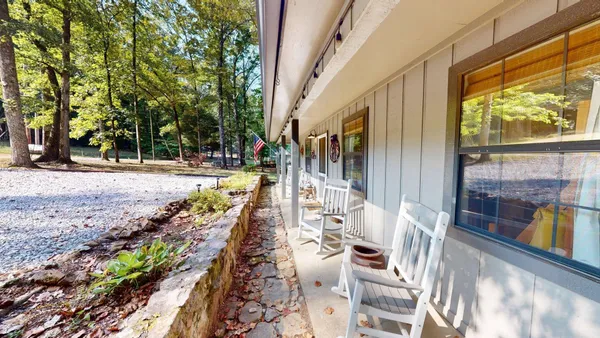 $239,999 | 89 Cr 323 Road, Iuka, MS 38852
