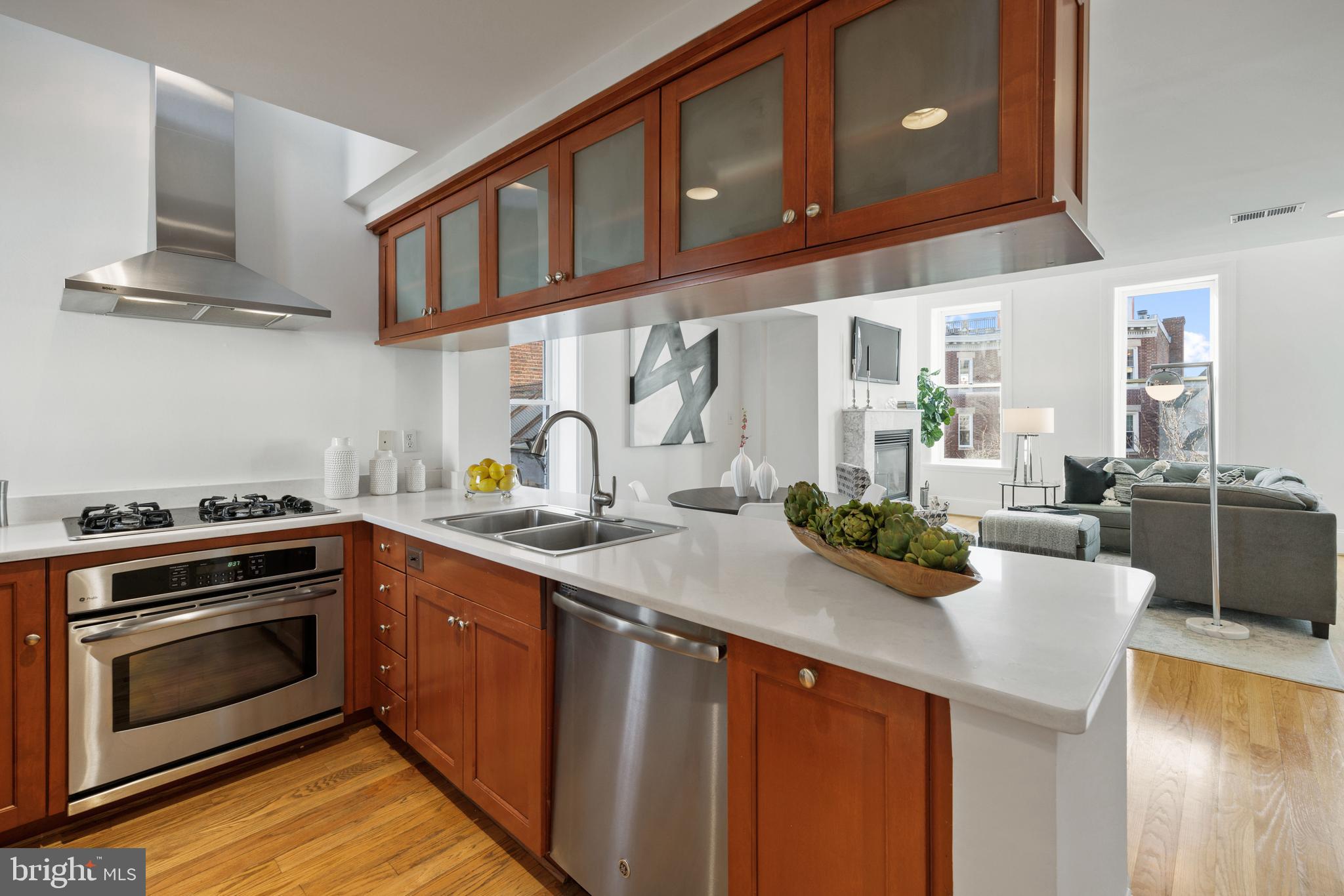1321 R Street Northwest, Unit 4 Washington, DC 20009 - Photo 5 of 16 Gallery Image 5