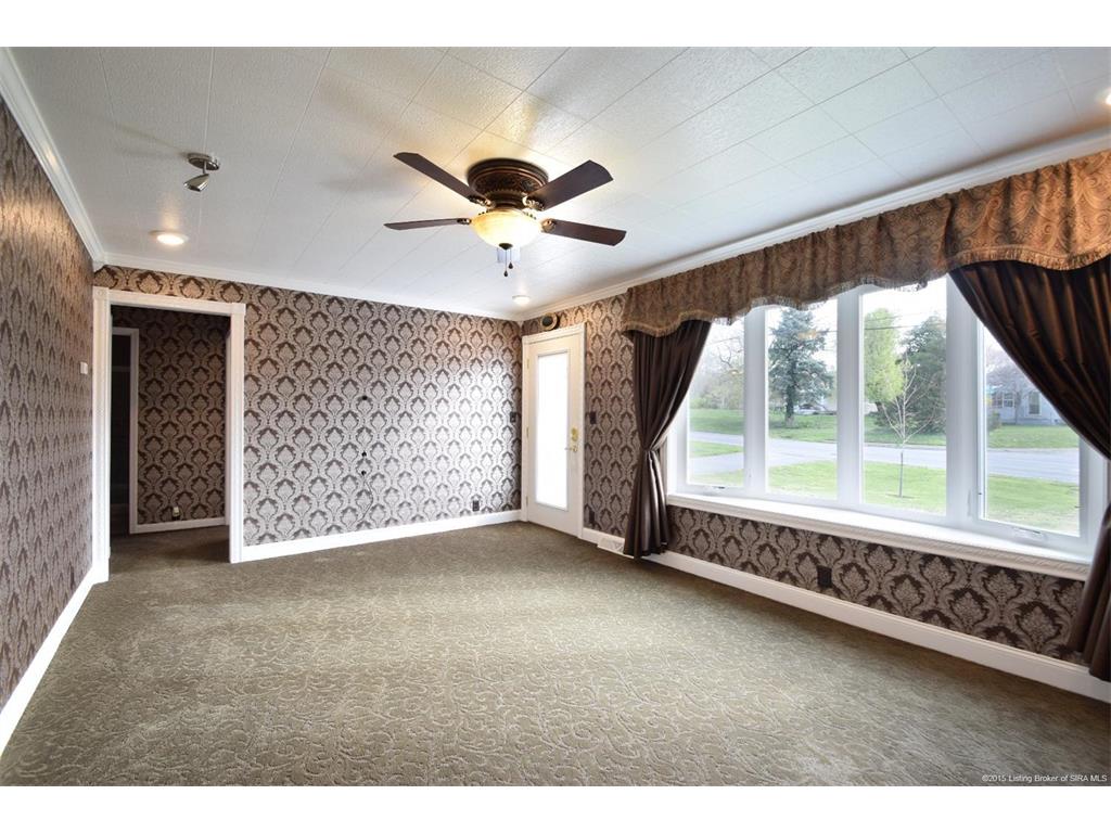 1233 Slate Run Road New Albany, IN 47150 - Photo 11 of 36 Gallery Image 11