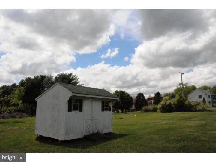 102 Hatfield Road Coatesville, PA 19320 - Photo 9 of 10 Storage Shed